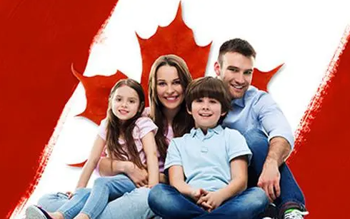 加拿大加强家庭团聚的新措施来解决劳动短缺的问题